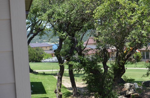 Point Venture House | Golf Special! Lake Getaway! POINT VENTURE