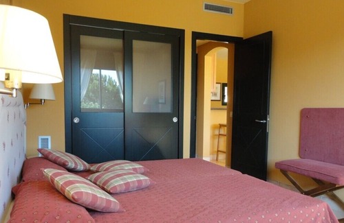 Navata Apartment | Golf Torremirona, Navata
