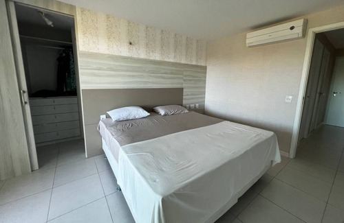 Loteamento Parque das Fontes Apartment | Golf ville residence with pool and beachfront location