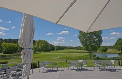Semlin Apartment | Golfblick Doppelzimmer mit Du Oder Bad, WC, Frühstück und Abendessen
