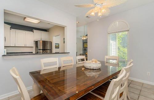 Arcadian Shores Apartment | Golfers Paradise - 3 bedroom, 3 bath villa in Canterbury Court villa