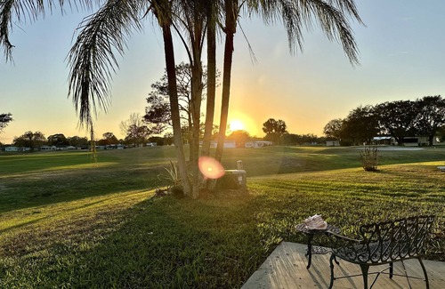 The Villages House | Golfers Paradise on a cul de sac! Golf cart option!