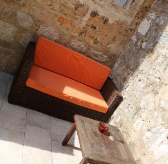 Stari Grad House | Golubica