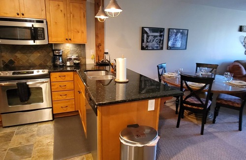 Kellogg Condo | Gondola Vista at the RIdge-In the Heart of Silver Valley