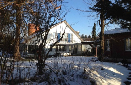 Uster District Apartment | Good Atmesphere near City and Nature