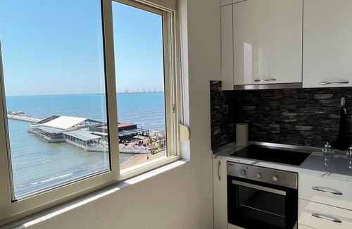 Durres Apartment | Good Times & Tan Lines Apartment