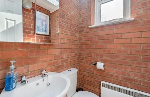 Sutton Bridge House | Goose Green House