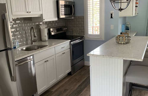 Montauk Condo | Gorgeous 1 Bedroom, 1 Bathroom Condo Across from the Beach