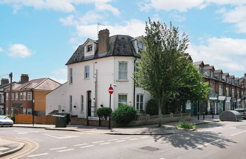 Harringay Apartment | Gorgeous 2 Bed Apartment in North London
