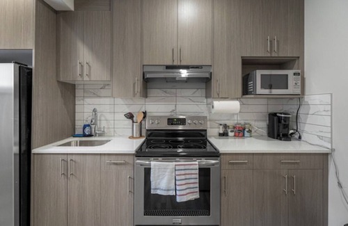 Symons Valley House | Gorgeous 2 Bedroom 1 Bathroom Guest Suite
