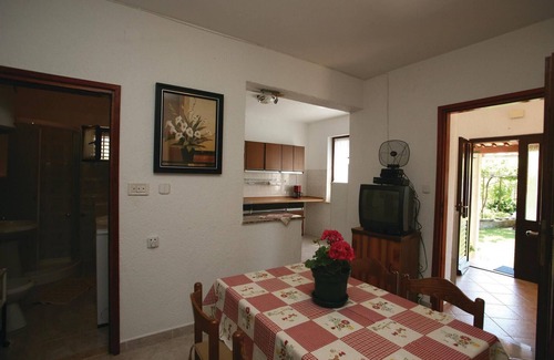 Kapelica Apartment | Gorgeous apartment in Labin with WiFi