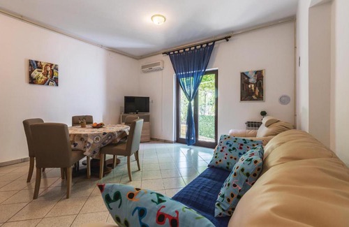 Vinkuran Apartment | Gorgeous Apartment In Medulin With Wifi