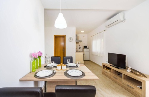 Zdrelac Apartment | Gorgeous apartment in Zdrelac