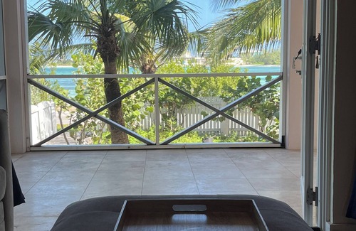 Green Turtle Cay Apartment | Gorgeous cottage apartment overlooking Cocoa Bay , fast Starlink internet
