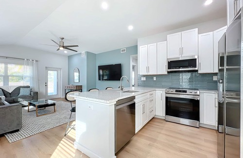 Laurel Park House | Gorgeous Downtown Sarasota, Historic Laurel Park Home.