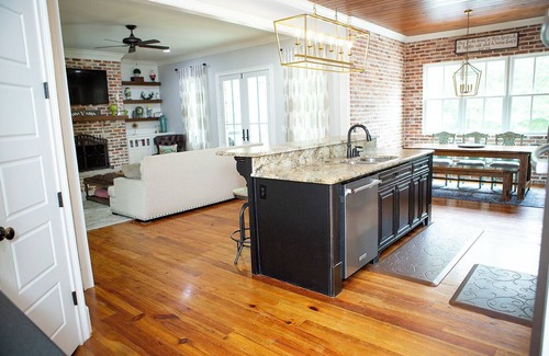 Riverwood Plantation House | Gorgeous Executive Masters Rental In Exclusive Champions Retreat