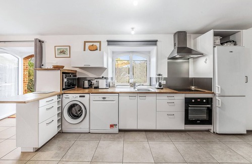 Saint-Meloir-des-Ondes House | Gorgeous home in Saint-Méloir-des-Ondes