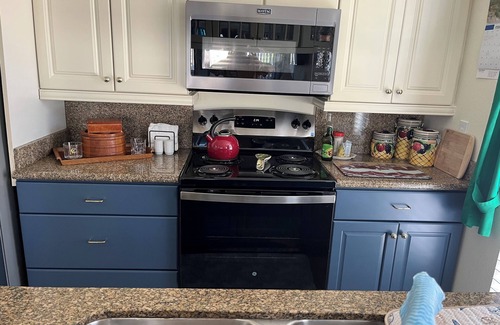Crystal River Condo | Gorgeous getaway tucked in Eco Village of Sawgrass Landing in Crystal River, Fl.