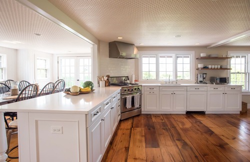 Madaket House | Gorgeous Hidden Gem - Madaket Sunsets, Waterviews, Walk to Beach!