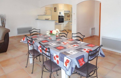 Cessenon-sur-Orb House | Gorgeous home in Cessenon sur Orb