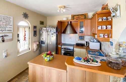 Lavreotiki House | Gorgeous home in Vrompousi Keratea