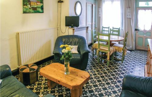 Auxi-le-Chateau House | Gorgeous Home In Auxi Le Château