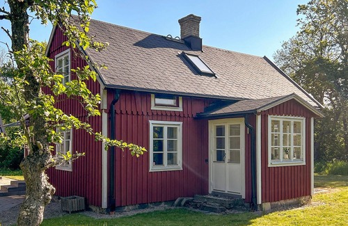 Brosarp House | Gorgeous home in Brösarp with WiFi