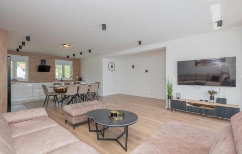 Prolozac House | Gorgeous Home In Donji Prolozac