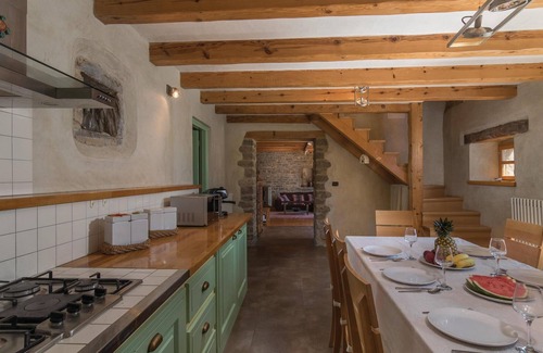 Groznjan House | Gorgeous home in Groznjan with sauna
