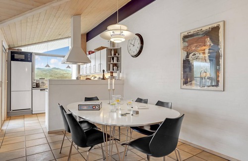 Argab House | Gorgeous home in Hvide Sande with sauna