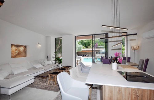 Ille-sur-Tet House | Gorgeous home in Ille-sur-Têt