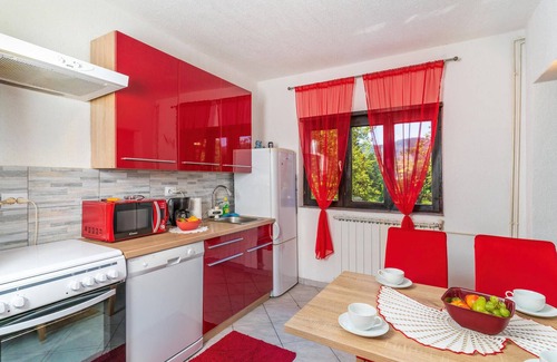 Presika House | Gorgeous home in Jablan with WiFi