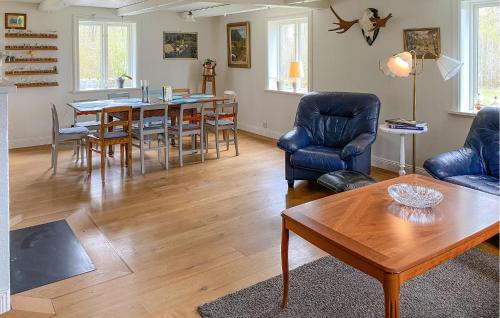 Alsterbro House | Gorgeous Home In Kättilstorp With Wifi