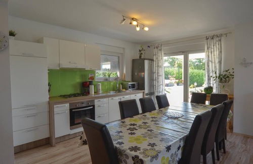 Kurili House | Gorgeous home in Kanfanar with WiFi