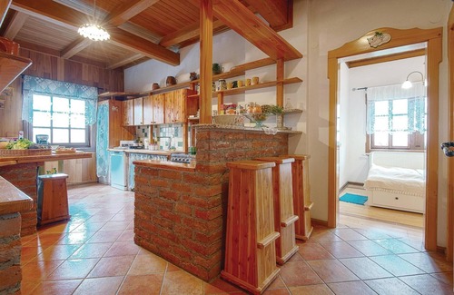 Ludbreg House | Gorgeous home in Ludbreg with sauna