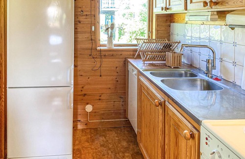 Ludvika House | Gorgeous home in Ludvika with sauna