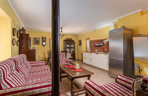 Polje House | Gorgeous home in Polje with WiFi