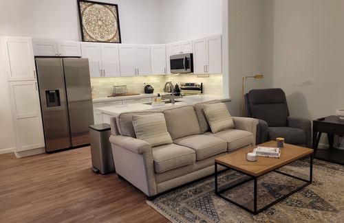 Chandler House | Gorgeous Home in SunBird Community 55+