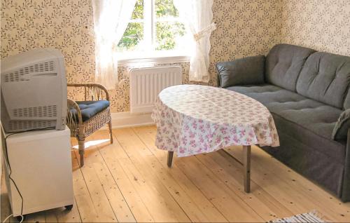 Vimmerby Municipality House | Gorgeous Home In Vimmerby With Kitchen