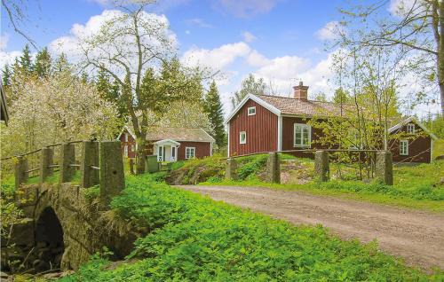 Vimmerby Municipality House | Gorgeous Home In Vimmerby With Kitchen