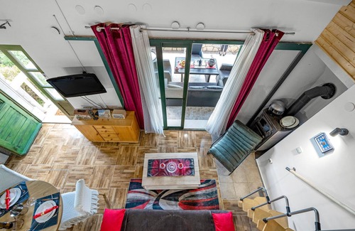Zirje House | Gorgeous home in Zirje with WiFi