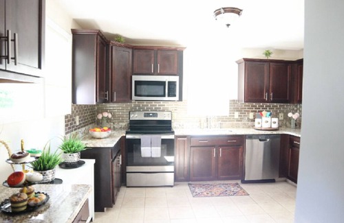 Dunmore House | Gorgeous Housing for Traveling Professionals