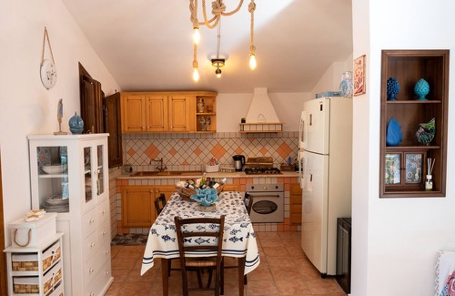 Torre Colonna-sperone Villa | Gorgeous Villa with outbuilding for a relaxing vacation