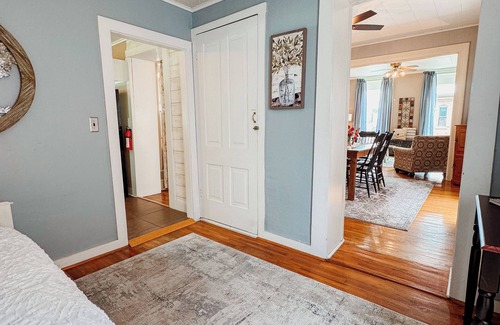 Le Claire House | Gorgeous loft in the heart of LeClaire, Iowa