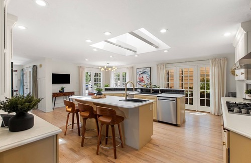 Skyway House | Gorgeous Luxury Home with Views of Balloon Fest, Fireworks Near Broadmoor
