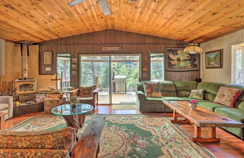 Oakhurst House | Gorgeous Oakhurst Retreat with Swimming Hole!