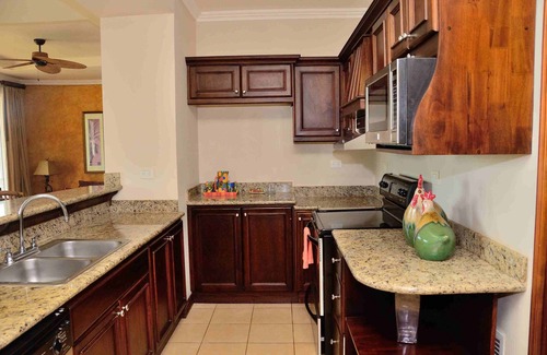 Esterillos Este Condo | Gorgeous Resort-Style Luxury Accommodation in Tranquil Esterillos Este