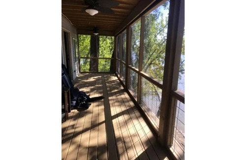 Prairie Du Chien House | Gorgeous River Getaway