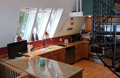 Newport House | Gorgeous Sacheen Lake Villa with Panoramic views of lake from deck w/hot tub!