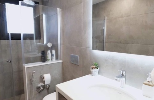 Bahceli Villa | Gorgeous seafront villa in a prime resort